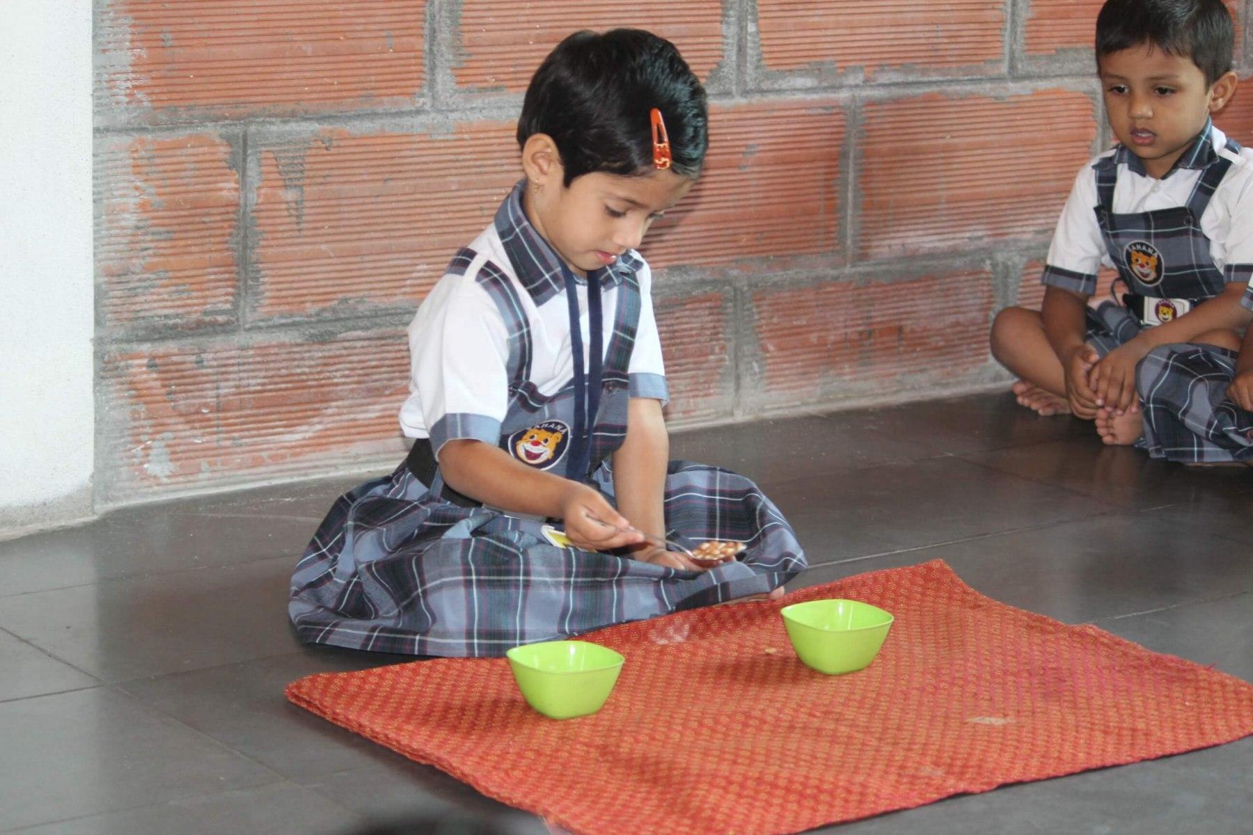 Montessori Method Teaching photo 1
