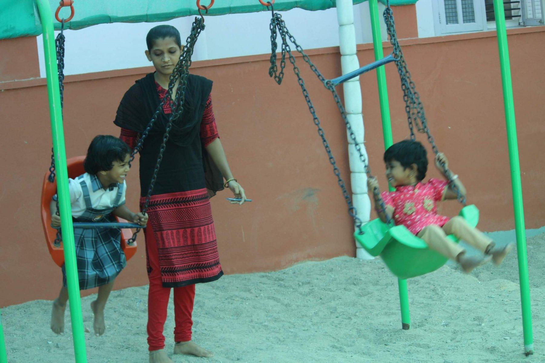 Play Ground photo 4