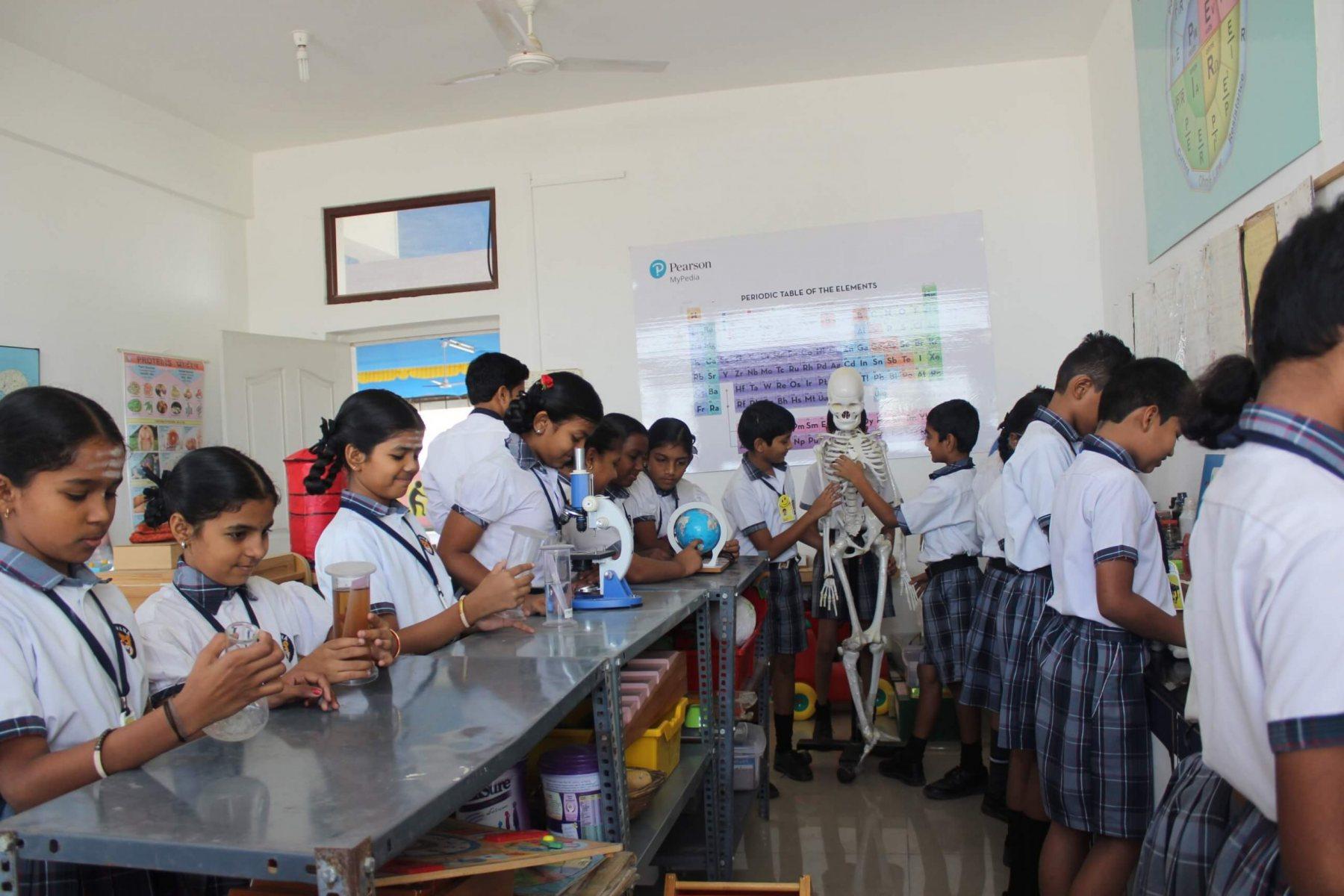 Science Lab photo 2